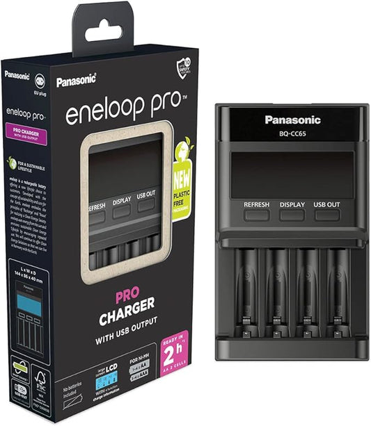 Panasonic eneloop PRO-Ladegerät PEPCHLCD für 1-4 AA/AAA Akkus, 2h Ladezeit, 10 Sicherheitsfunktionen mit LCD-Display